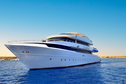 Hire Motor yacht Lagoon Lagoon 400 Sharm El-Sheikh