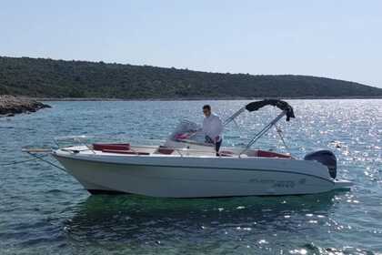 Miete Motorboot Atlantis 670 Vinišće