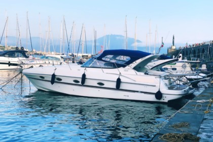 Verhuur Motorboot Innovazione e Progetti Mira 37 Torre del Greco
