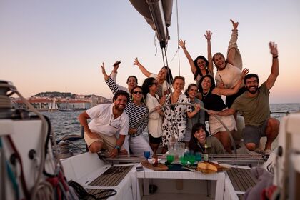 Hire Sailboat Beneteau First 40.7 Lisbon