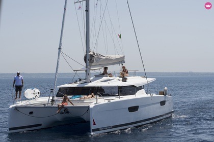 Hire Catamaran Fountaine Pajot Saona 47 Castellammare del Golfo