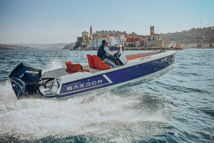Rental Motorboat SAXDOR 200 PRO SPORT Croatia