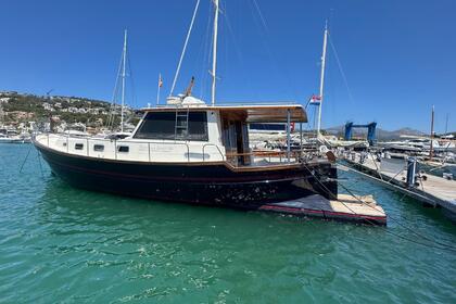 Charter Motorboat Menorquin 160 Andratx