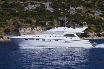 Hire Motorboat PRINCESS 470 Primošten