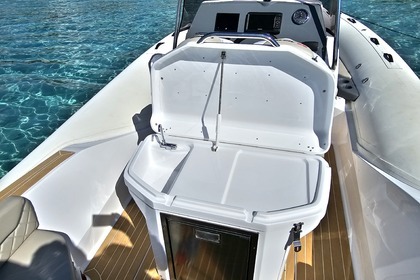 Noleggio Gommone Salpa 26 Porto Vecchio