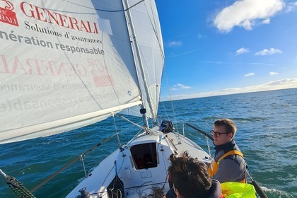 Чартер Парусная яхта J Boat J80 Ла Трините-Сюр-Мер