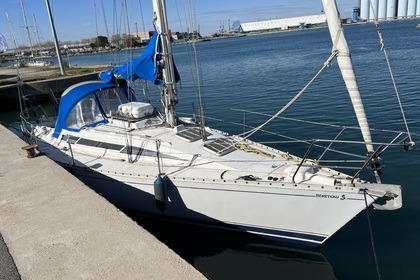 Rental Sailboat Beneteau First 325 Saint-Mandrier-sur-Mer