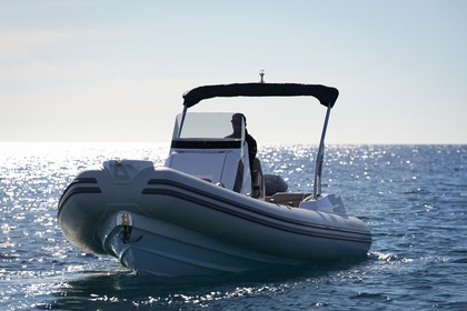 Noleggio Gommone Italboats Predator 700T Croazia