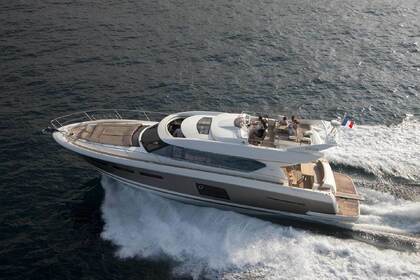 Rental Motorboat Prestige Prestige 620 Beaulieu-sur-Mer