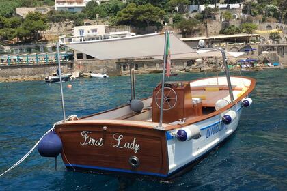 Rental Motorboat Lancia 10 m Capri