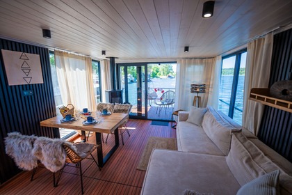 Hire Houseboat WOMA D13 Müritz