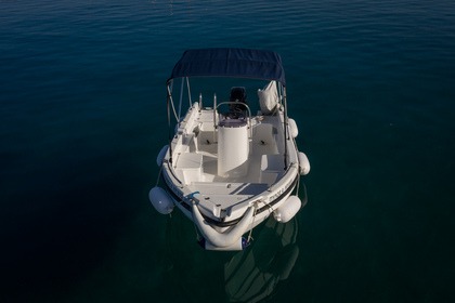 Charter Boat without licence  nireus 455 Pilos