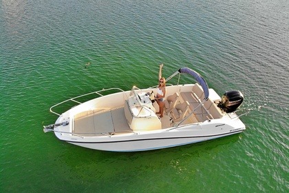 Location Bateau à moteur Quicksilver Activ 675 Open La Grande-Motte