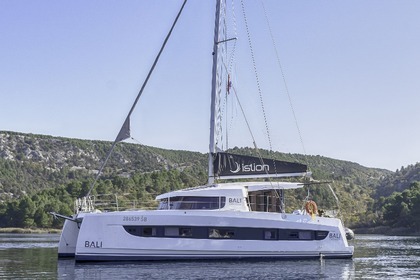 Чартер Катамаран Catana Group Bali Catsmart - 4 + 2 cab. Скрадин