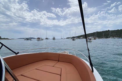 Verhuur Motorboot Oki Boats Barracuda 545 Split