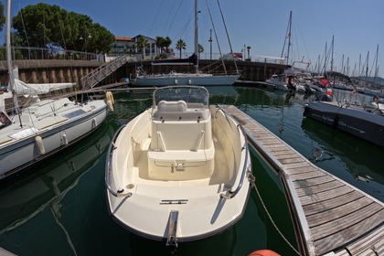 Alquiler Lancha Quicksilver Activ 505 Open Hendaya