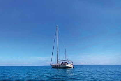 Ενοικίαση Ιστιοπλοϊκό σκάφος Bavaria Bavaria 44 Καστελαμάρε ντι Στάμπια