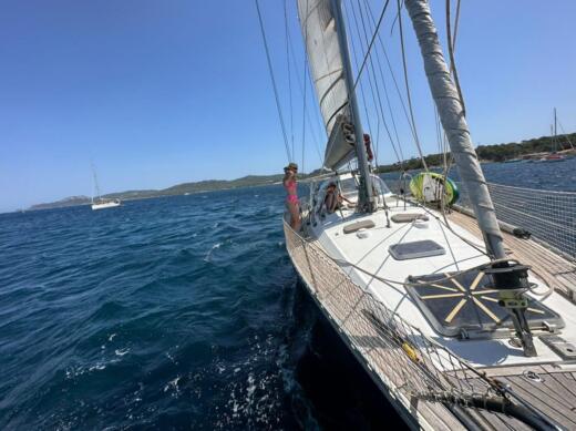 Йер Sailboat Jeanneau Sun Kiss 47 alt tag text