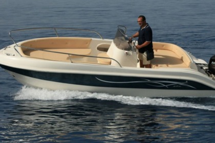 Hyra båt Båt utan licens  As Marine 570 Dervio
