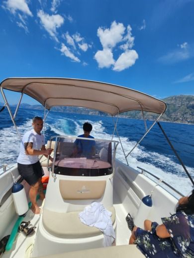 Sorrento Motorboat Allegra Allegra 21 open alt tag text