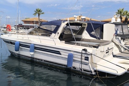 Charter Motorboat MARINE PROJECTS LTD PRINCESS 36 RIVIERA Saint-Raphaël