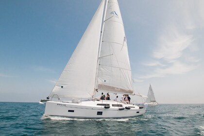 Charter Sailboat Hanse Yachts Hanse 388 Dénia