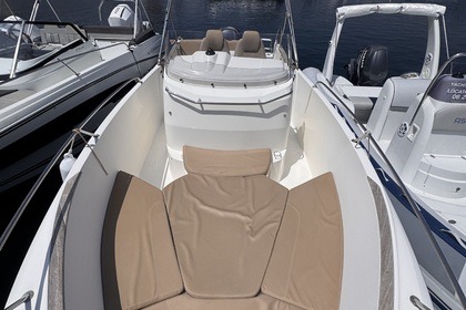 Noleggio Barca a motore Jeanneau Cap Camarat 7.5 Ajaccio