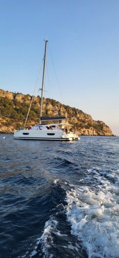 Palma di Maiorca Catamaran Fountaine Pajot Isla 40 alt tag text
