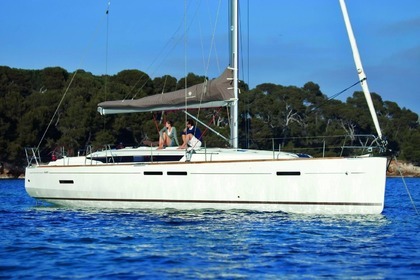 Hyra båt Segelbåt JEANNEAU SUN ODYSSEY 449 Arzon
