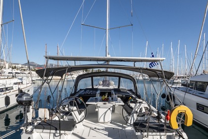 Noleggio Barca a vela Beneteau Oceanis 46.1 Alimos