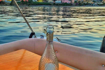 Location Bateau à moteur RachelFill x Taggia