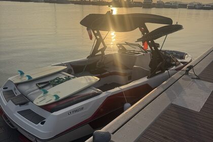 Rental Motorboat Malibu axis T22 Cogolin