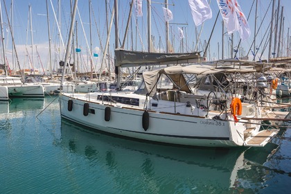 Ενοικίαση Ιστιοπλοϊκό σκάφος BENETEAU OCEANIS 38.1 Λευκάδα