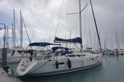 Rental Sailboat Jeanneau Sun Odyssey 42i - 2008 Le Marin