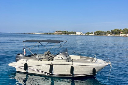 Miete Motorboot JEANNEAU Cap Camarat 6.5 Cc serie 3 200cv Antibes