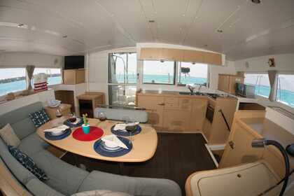 Alquiler Catamarán Lagoon 420 Samaná