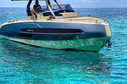 Charter Motorboat INVICTUS GT 320 Palermo