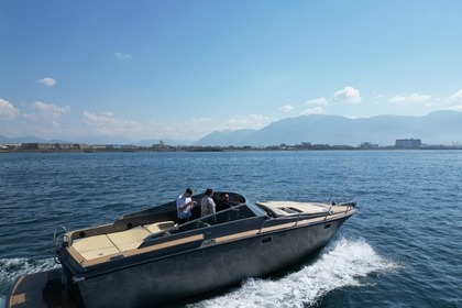 Чартер Моторная яхта Itama luxury 38 RS Капри