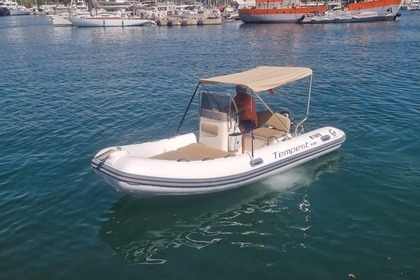 Verhuur Boot zonder vaarbewijs  Capelli Capelli Tempest 430 NO LICENSE Antibes