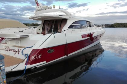 Miete Motorboot Alena 56 coupé Sesto Calende