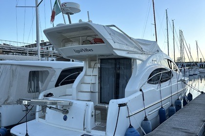 Чартер Моторная яхта Azimut Azimut 42 fly Лоано