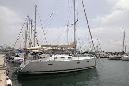 Alquiler Velero Beneteau Oceanis Clipper 393 Combarro