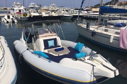 Noleggio Barca a motore Marlin SSIB Lower Profile Capo d'Aglio