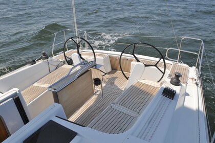 Charter Sailboat HANSE 385 Hurghada