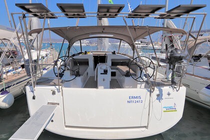 Hire Sailboat JEANNEAU SUN ODYSSEY 440 Laurium