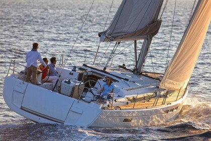 Charter Sailboat JEANNEAU Sun Odyssey 519  with watermaker & A/C - PLUS Saint Martin