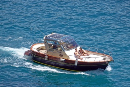 Ενοικίαση Μηχανοκίνητο σκάφος Aprea mare Smeraldo 9 Κάπρι