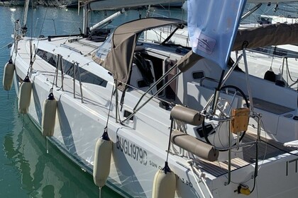 Charter Sailboat Jeanneau sun odyssey 380 Naples