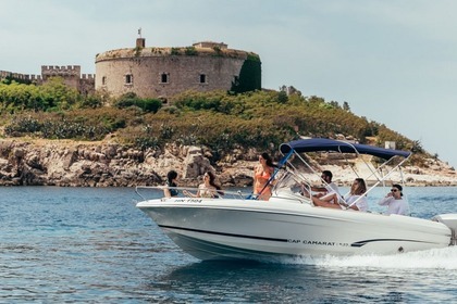 Hire Motorboat JEANNEAU Cap Camarat 6.25 Herceg Novi