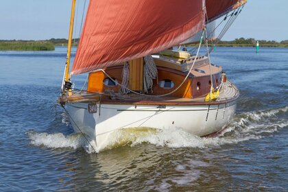 Rental Sailboat Farringdon 30 Norfolk Broads Sail Boat Martham